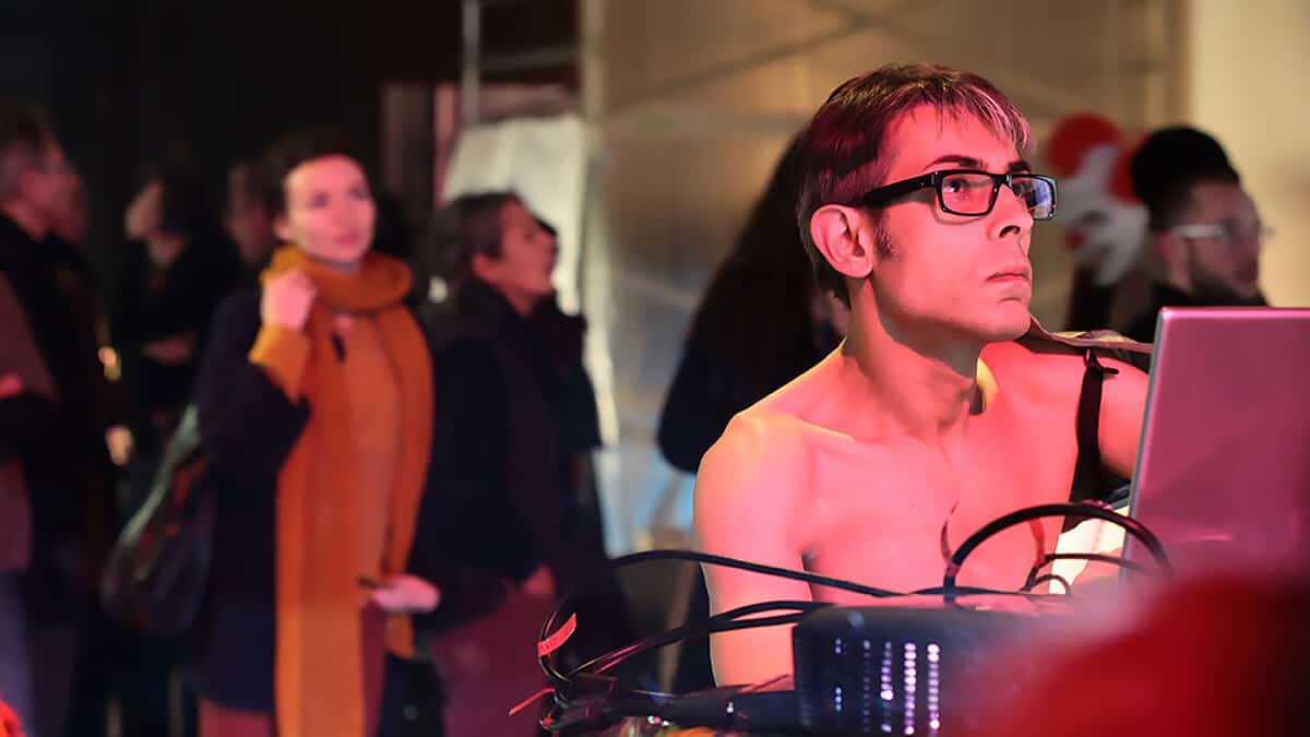 大卫-诺伊尔｜Le Générateur｜图片 © Bernard Bousquet 2012